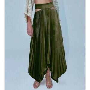 NEW AIIFOS kenny pleated skirt in army green